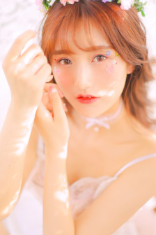 漂亮可爱善良的姐姐